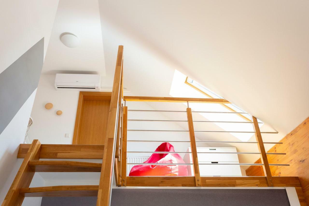 Krona Apartment *